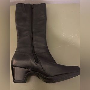 Clark’s black leather tall boots. Size 8.5
